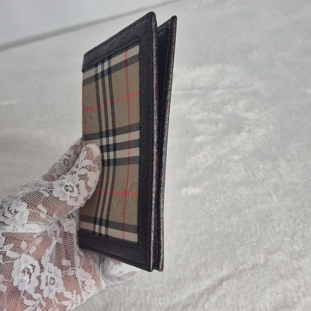 Burberrys Novacheck Wallet UNISEX